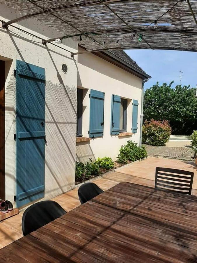 Au Chat Perche Espace Familial Mareil-sur-Mauldre Exterior photo